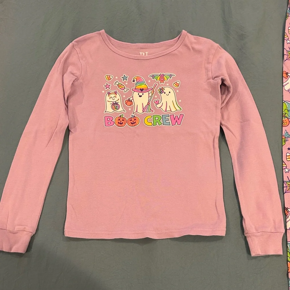The Children’s Place “Boo Crew” Glow in the Dark Pajama Set 👻🍭🍬🧙🏻‍♀️🎃